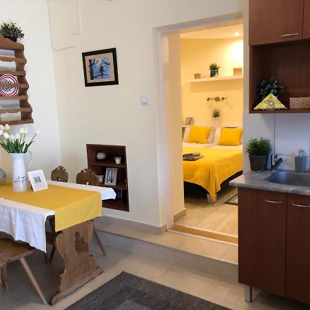 Milla Apartman Szentendre Buitenkant foto